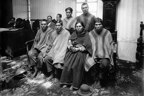 Campesinos indígenas del Cuzco (1929). Fotografía de Martín Chambi.