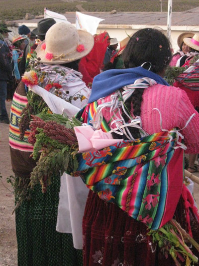 Mujeres aymaras en Anata, Cancosa