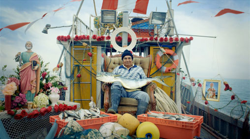 Las imágenes muestran a peruanos emergentes que salen adelante producto de su esfuerzo. Un ex heladero, un artista, un diseñador, un ex pescador dueño de una flota pesquera